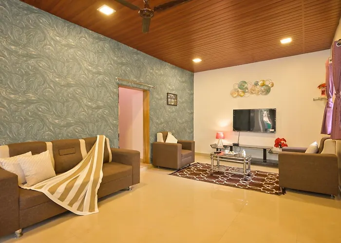 Lifeline Villas -Flamingo Luxurious Valley View 2Bhk Infinity Pool Villa Panchgani With Huge Open Space