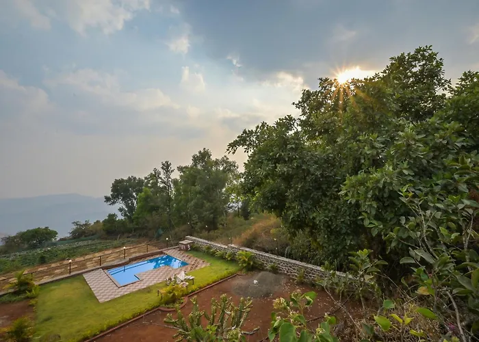 Lifeline Villas -Flamingo Luxurious Valley View 2Bhk Infinity Pool Villa Panchgani With Huge Open Space